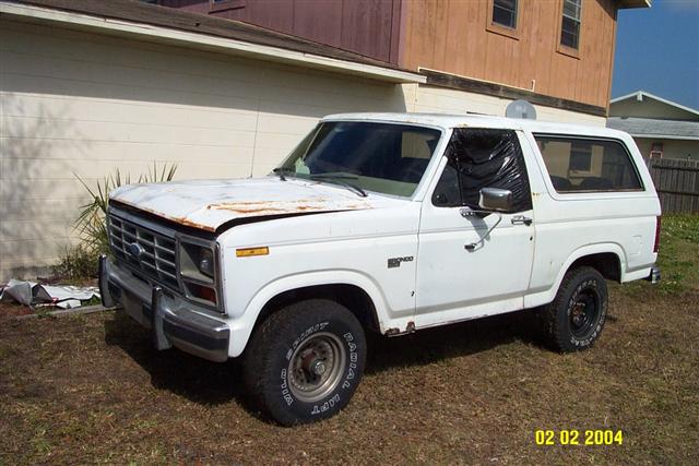 85-bronco---jan-2004.jpg 85 Bronco - Jan 2004 - Just purchased