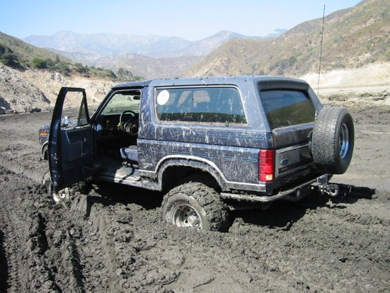 109-0969_img.jpg Stuck again