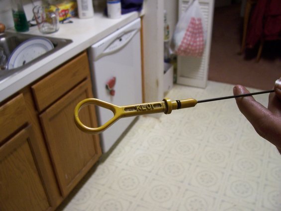 kl01.jpg proof of the KLDE dipstick