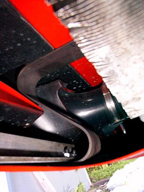 r-ffix2.jpg another shot of the bracket....