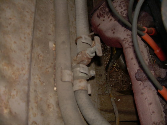 heater-core-valve.jpg 