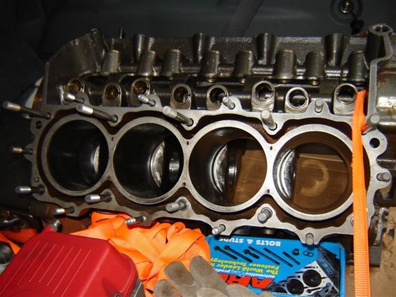 http://www.supermotors.net/getfile/482262/fullsize/p7-+-r5-motor-024.jpg