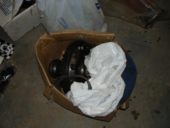 http://www.supermotors.net/getfile/501113/fullsize/3.54-dana-spool.jpg