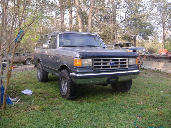 cleanbronco.jpg Just gave it a bath