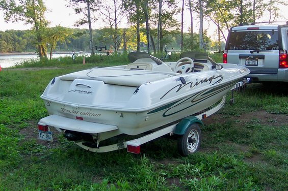 100_2465.jpg jet boat