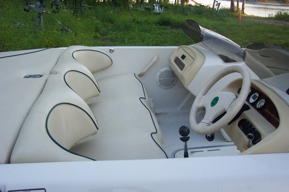 jet-boat-3.jpg 