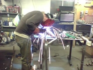 12-16-07_1811.jpg and off for more welding and back on again