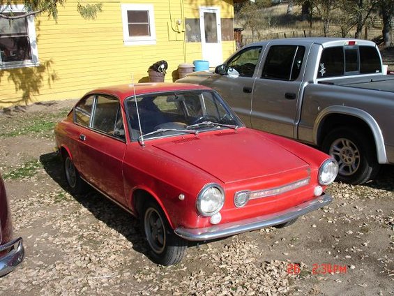 This car is based on the Fiat 850 Coupe platform