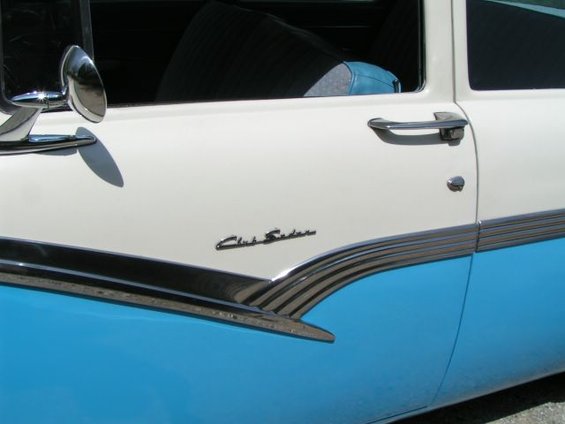 56_club_sedan_018.jpg 