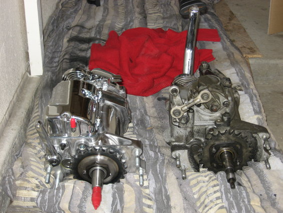 revtech-5-in-a-4-with-kicker-trans-install-(23).jpg pics of installing a Revtech 5 spd in a 4 spd case with kicker into Shovelhead