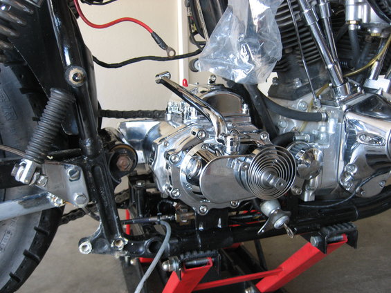 revtech-5-in-a-4-with-kicker-trans-install-(27).jpg pics of installing a Revtech 5 spd in a 4 spd case with kicker into Shovelhead
