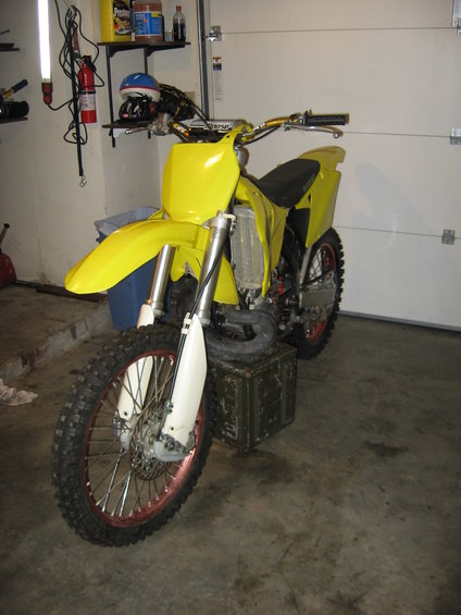 img_1303.jpg new grips and clutch perch