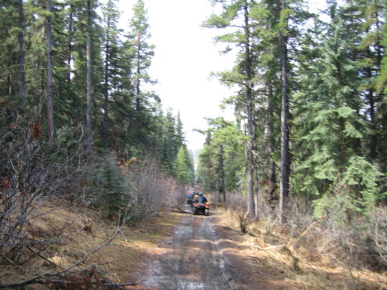 may-7-08-tour-002.jpg 