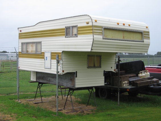 rays-camper-001.jpg 