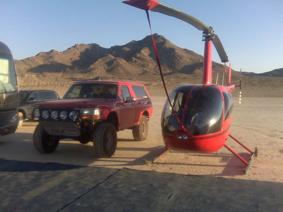 broncoheli.jpg 