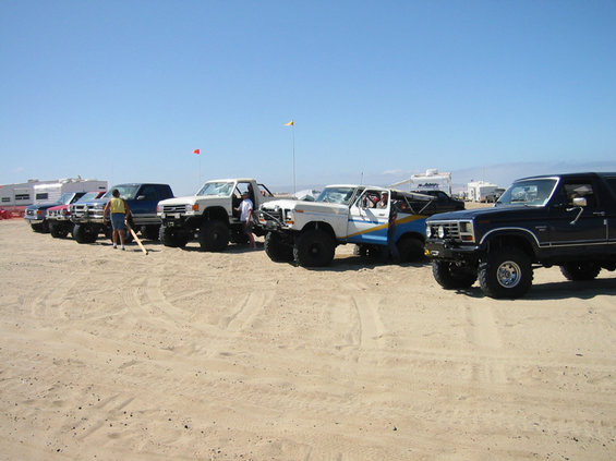 909-0995_img.jpg Pismo Beach 2003
