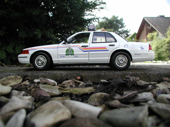 autoart ford crown victoria