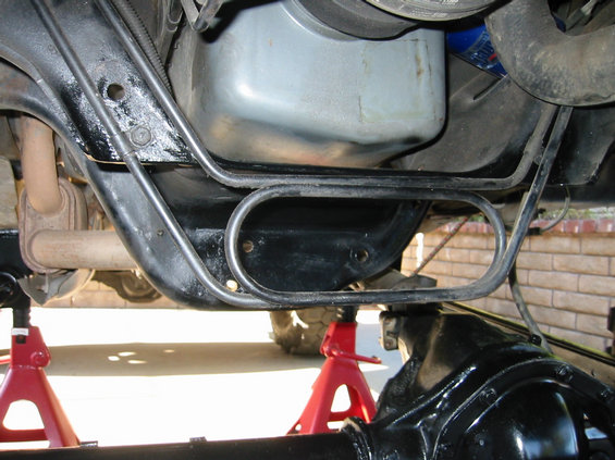 910-1038_img.jpg cut part of the crossmember