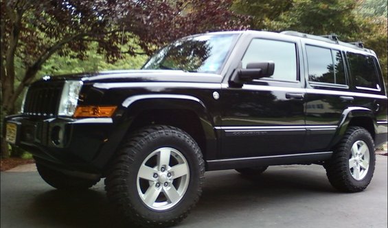 2006 Jeep Commander Lifted. commander.jpg 2006 commander