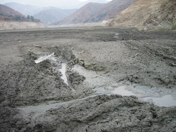 104-0405_img.jpg 