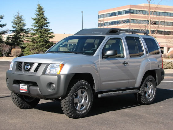 2011 Jeep grand cherokee vs nissan xterra #2