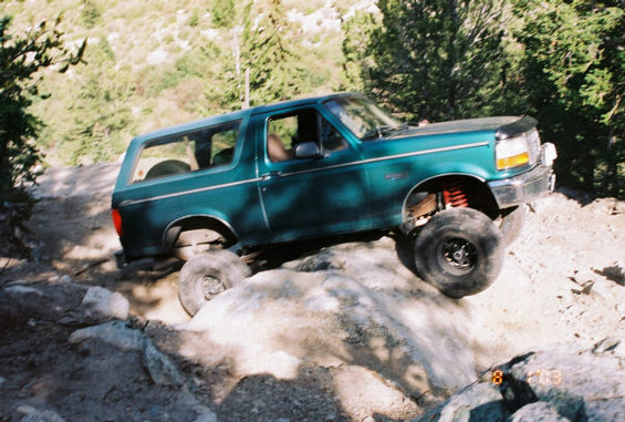 733760-r1-20a_19.jpg Dave (me) going up Jaws 1 on Blanca, notice that awesome TTB action!