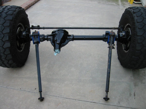 910-1016_img.jpg Dana 44 with no gears