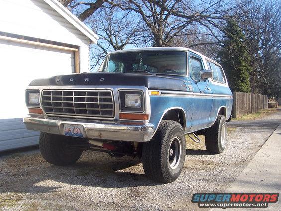 100_0309.jpg My Bronco 2 Days after I got it