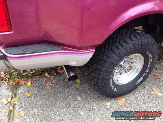 img_13331.jpg Magnaflow 4" Polished SS tip. Much better than what was there before.
