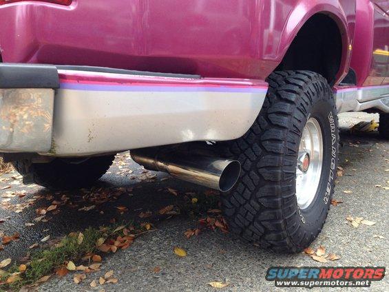 img_13341.jpg Magnaflow 4" Polished SS tip. Much better than what was there before.