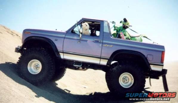 ttcbronco.jpg Many years of fun in this Bronco, currently under the knife...