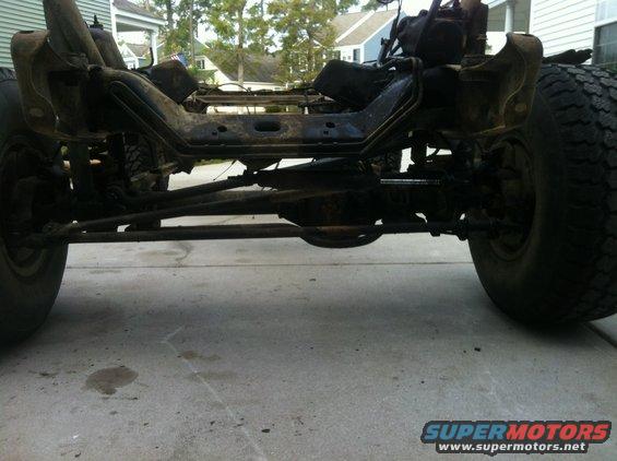 Vehicle frame and suspension system with large tires