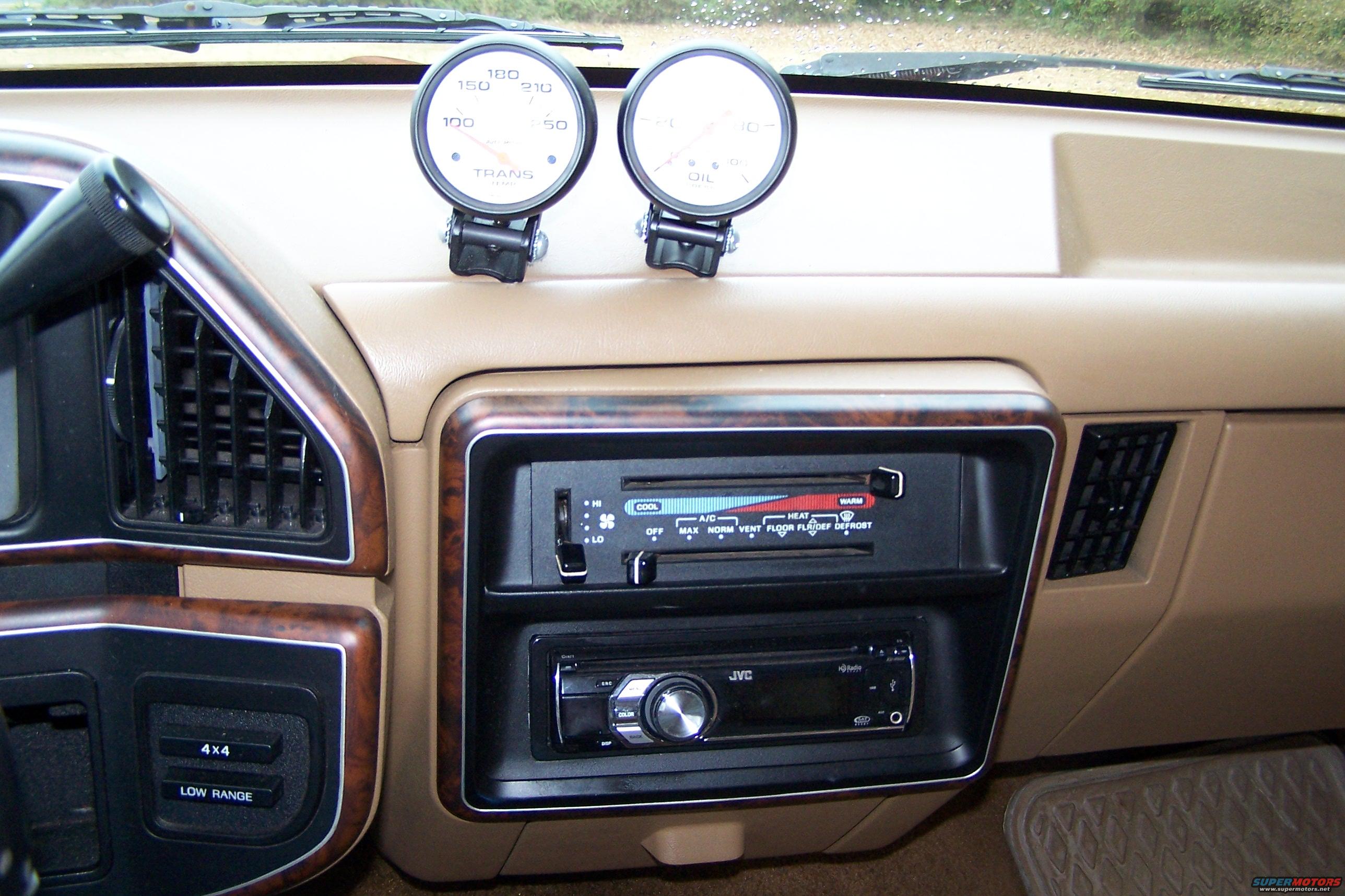 1990 Ford Bronco photo