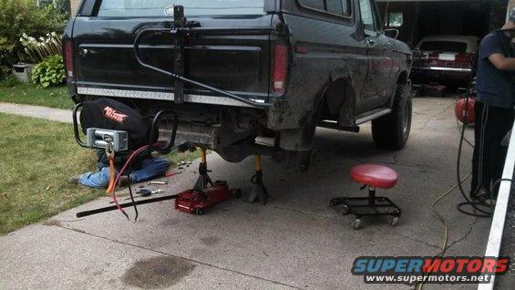 83-bronco-bumper-modification(6).jpg