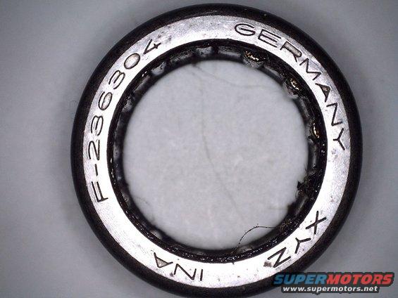 gen-coupe-clutch-pilot-bearing.jpg 