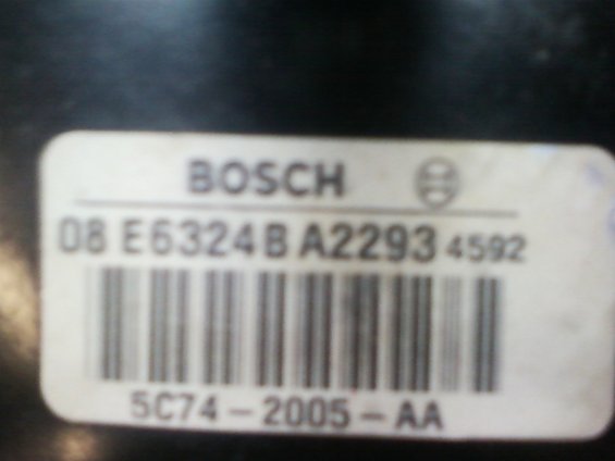 Bosch label with barcode and text '5C74 - 2005 - AA'