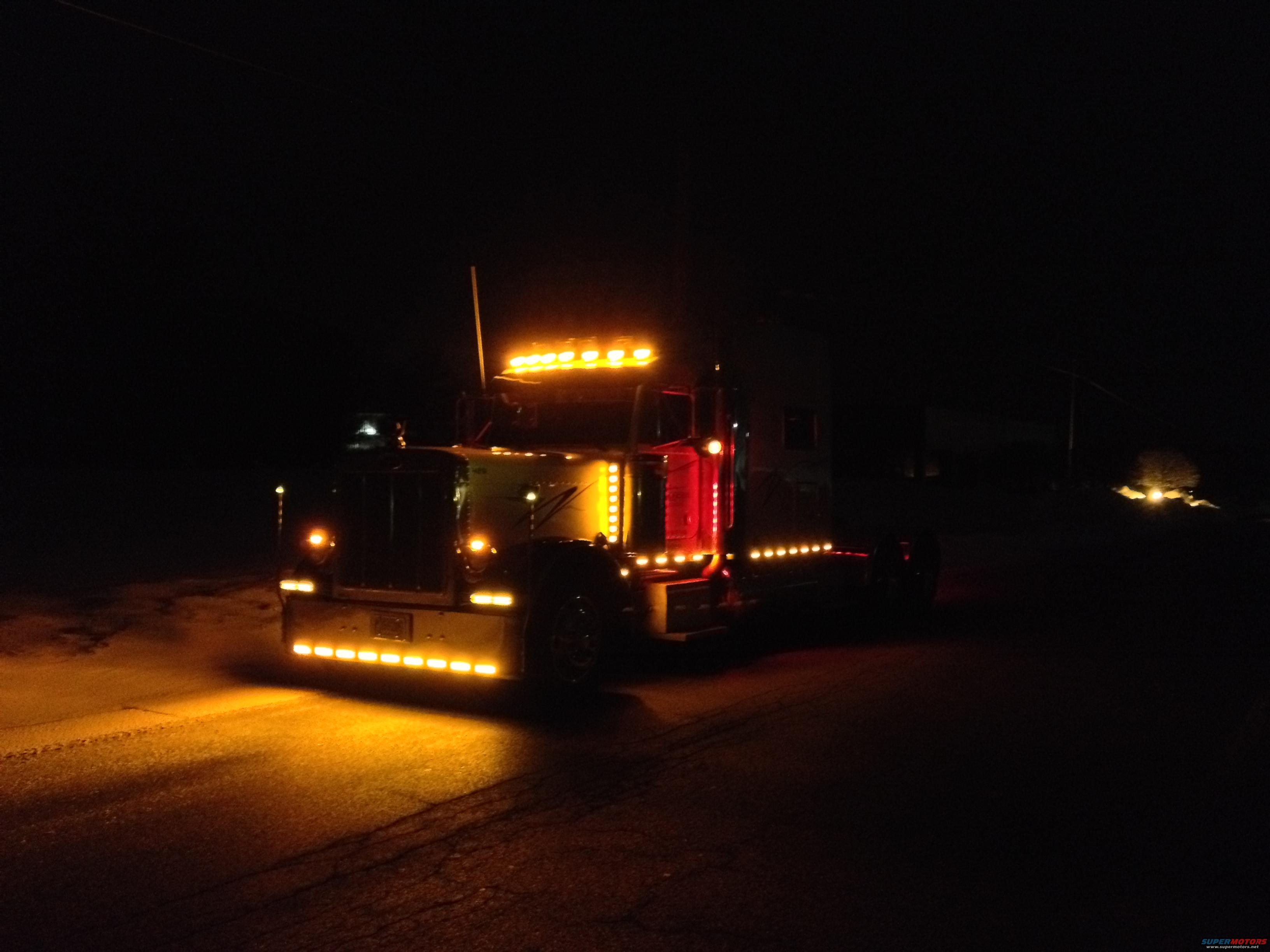2003 Peterbilt 379