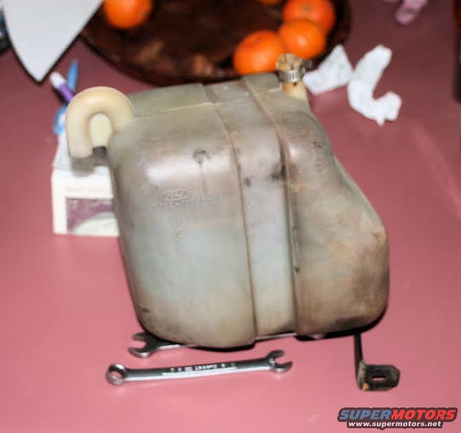 oldtank.jpg 