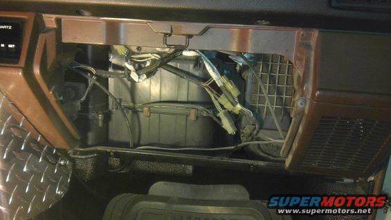 1985 Toyota 4Runner dashboard with HVAC unit exposed, showing wiring and components