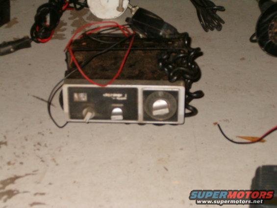 Hy range by Hy Gain  23 channel, old unit, external speaker jack.  