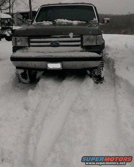 feb_2014-storm(4).jpg Playing in the snow