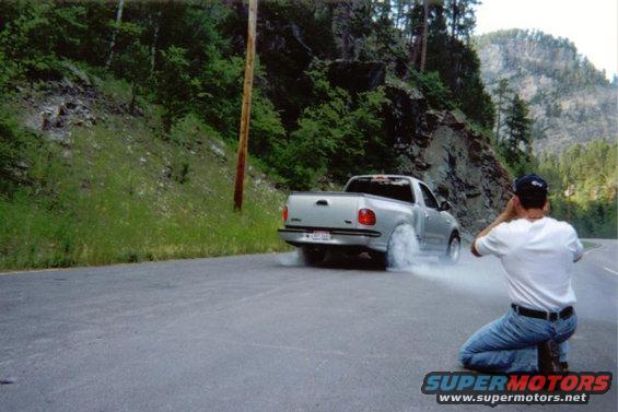nice burnout in Spearfish Canyon
