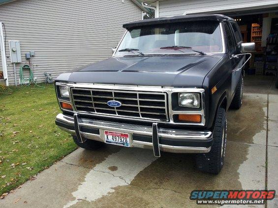 575118_2580141321045_2029788456_n.jpg After cleaning up the front end with polish and rattle can