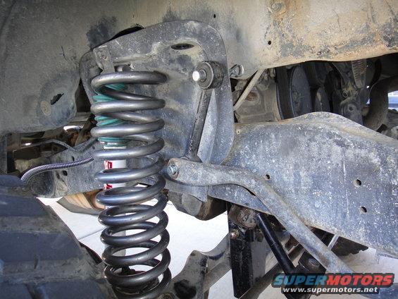 dsc03352.jpg Sway Bar disconnected - pass