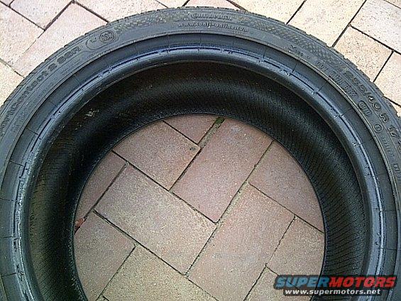Continental SportContact 2 tire with size 255/40 R 17 visible