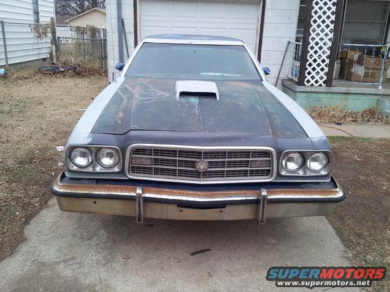 1973 Ford Ranchero front view, dark blue and light blue with hood scoop