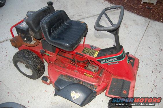 Red Snapper SRM140 riding mower, side view