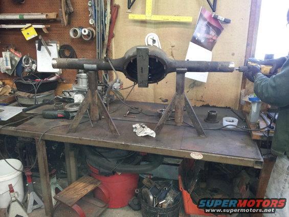 rear-cut-down.jpg Housing narrowed 2.875&quot;