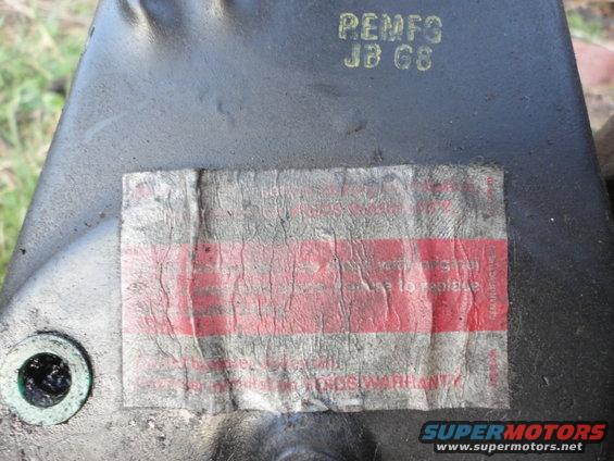 460cid Saginaw Pump/Bracket dirty 4