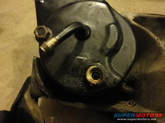 300cid Saginaw Pump/Bracket dirty 6 (back of pump)